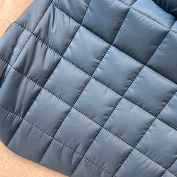 New with tags, Top Paw brand blue puffer jacket. - Picture 5 of 6